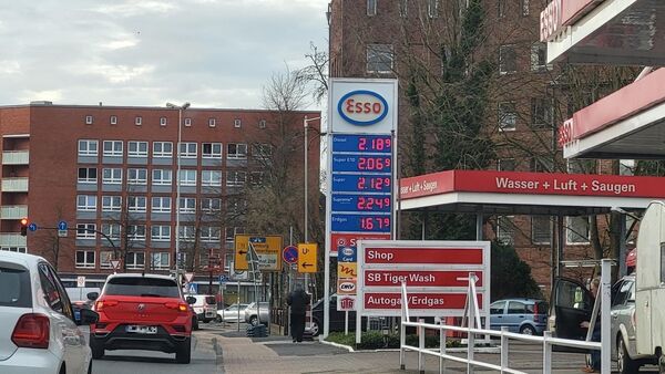 Tanken im Kreis Cuxhaven so teuer wie lange nicht - ADAC erklärt Gründe und Spartipps