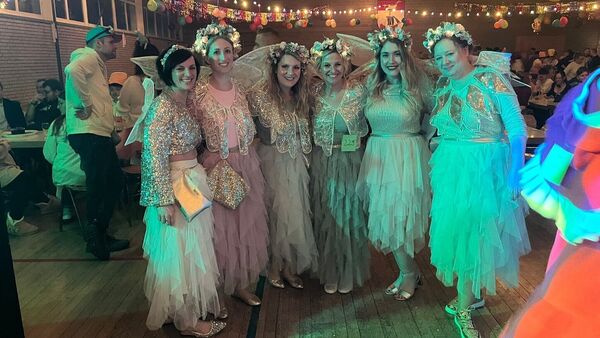 Originelle Outfits: Das sind die witzigsten Kostüme der Preismaskerade in Geversdorf