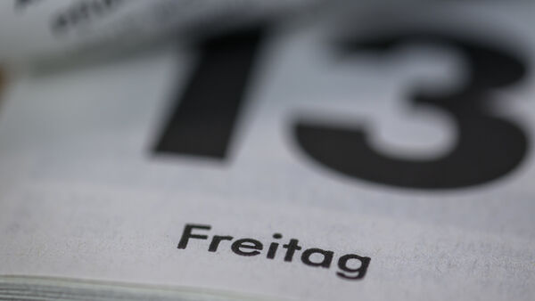Mythos Freitag, der 13. - Geschichte, Aberglaube und was wirklich dahintersteckt
