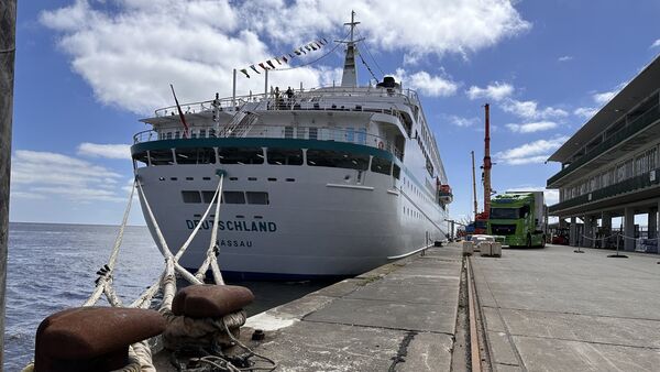 Kreuzfahrtschiff "Deutschland" zurück in Cuxhaven: Ein Rundgang an Bord in Bildern