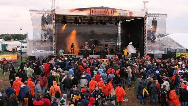 Das Deichbrand-Festival in Wanhöden: Die Festivalgeschichte in Bildern
