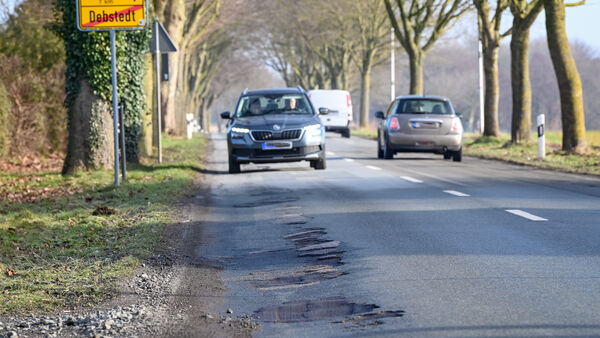 Schaden nach dem Frost: Winter hinterlässt Spuren an den Straßen im Kreis Cuxhaven