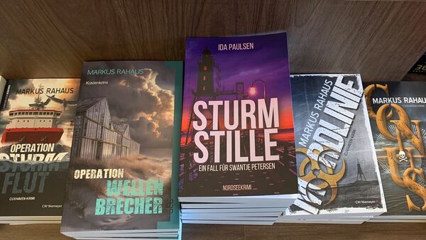 Wenn aus Ideen Bücher werden: Warum im Cuxland plötzlich so viele Menschen schreiben