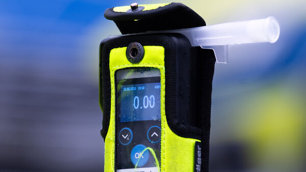 Polizei stoppt Fahrer in Hemmoor gleich zweimal alkoholisiert