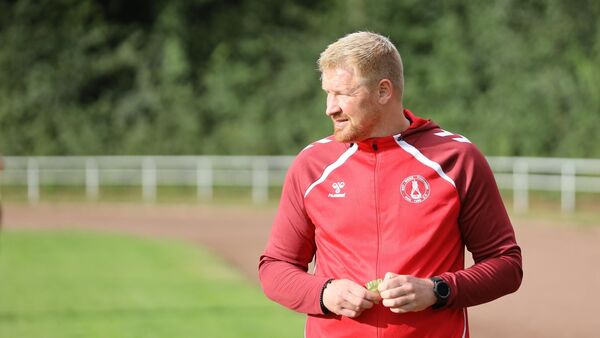 Rausschmiss bei Rot-Weiss Cuxhaven: Trainer Philipp Schlüter muss gehen