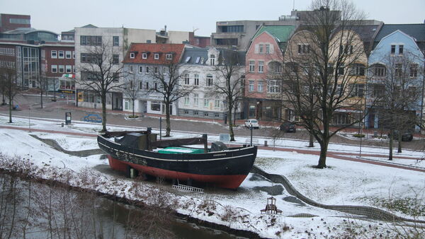 Streit um Traditionsschiff in Cuxhaven: Gutachten soll über "Hermine" entscheiden