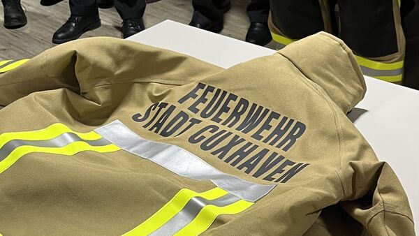 Stadt Cuxhaven investiert 122.000 Euro in neue Feuerwehr-Einsatzkleidung