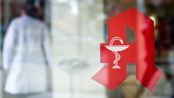 Apotheker-Streik machen im Kreis Cuxhaven nicht alle mit: Welche Filialen öffnen