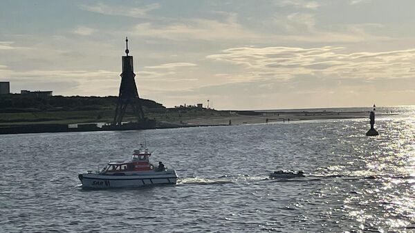 Vor Cuxhaven gerät ein Motorboot in Seenot: Drei Kinder gerettet