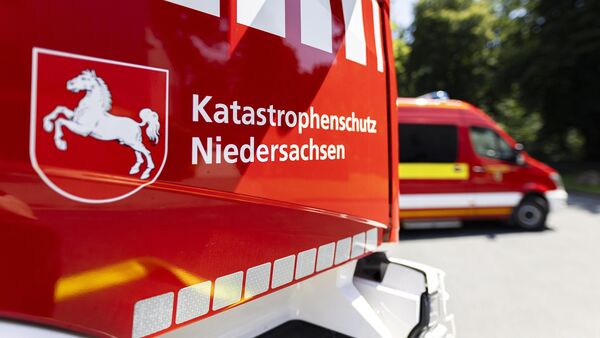 Blaulicht-Gespräch in Cuxhaven: Bevölkerungsschutz vor neuen Herausforderungen