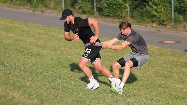 Erster Härtetest am Cuxhavener Deich: BasCats nehmen die neue Saison in Angriff