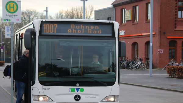 Nahverkehr in Cuxhaven boomt: Doch wer bezahlt den Ticket-Erfolg?