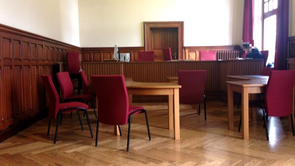 Junger Raser aus Cuxhaven verurteilt: 23-Jähriger fuhr mit über 100 km/h in der Stadt