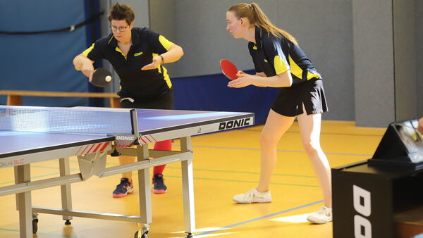 Tischtennis im Kreis Cuxhaven: Damen auf Aufstiegskurs - Herren kämpfen gegen Abstieg