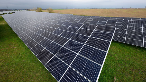 Solarpark Wingst nimmt immer mehr Gestalt an