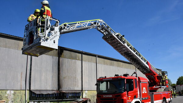 Landkreis Cuxhaven hat den Dreh raus: Spezialfahrzeuge für die Feuerwehren
