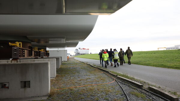 Deichrückbau im Hafen und neue Führung für die Freiwillige Feuerwehr Cuxhaven-Mitte